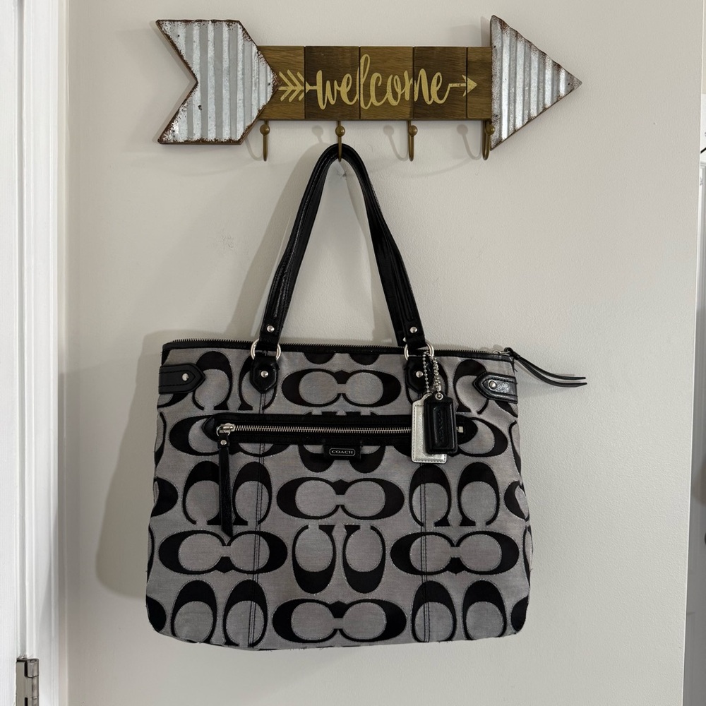 Coach Daisy Black and Silver Signature Tote Bag with 2 Hangtags